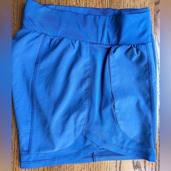 Tek Gear Workout Gear Multipurpose Short Blue Mid Rise Poly/Spandex - Picture 4 of 10